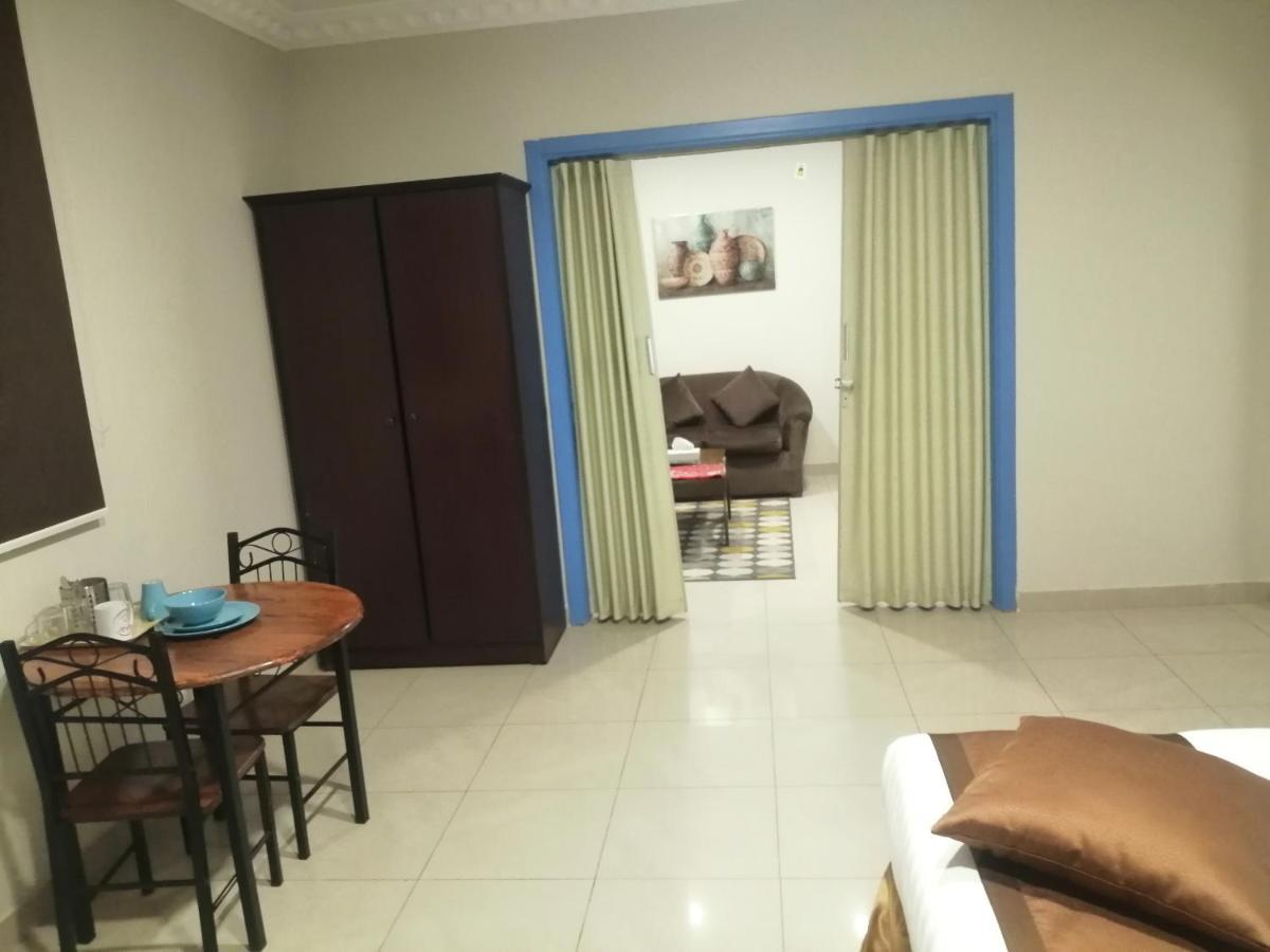 リヤード Nozol Al Toot Furnished Unitsアパートホテル エクステリア 写真