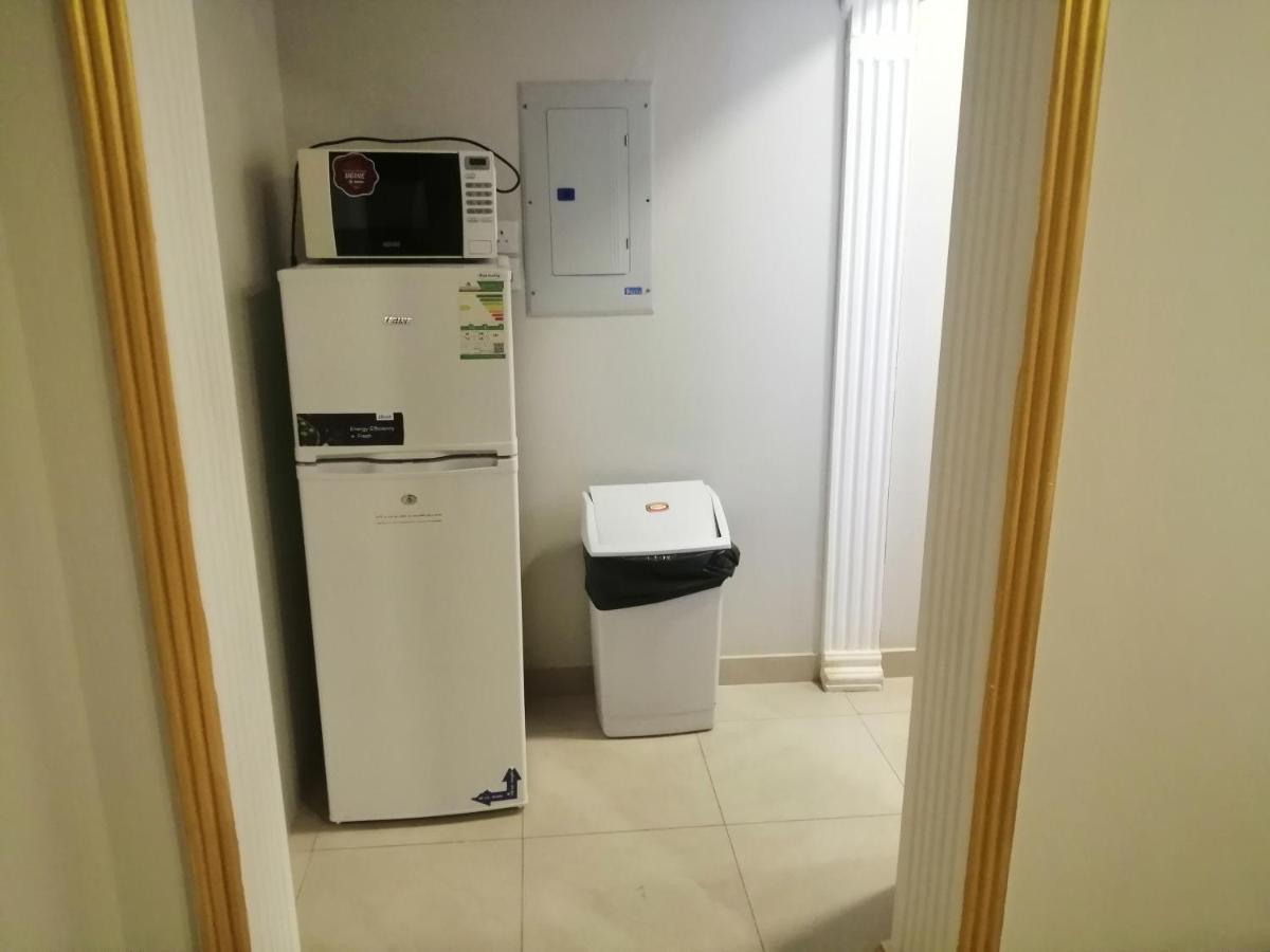 リヤード Nozol Al Toot Furnished Unitsアパートホテル エクステリア 写真