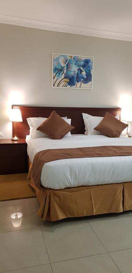 リヤード Nozol Al Toot Furnished Unitsアパートホテル エクステリア 写真